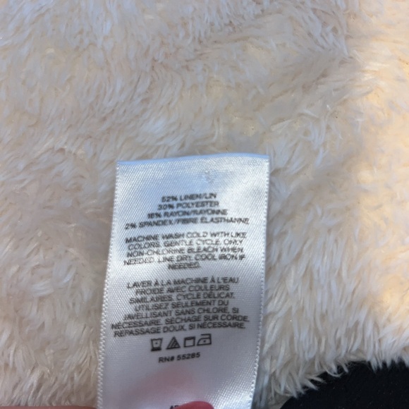 Express Shorts - Picture 6 of 6